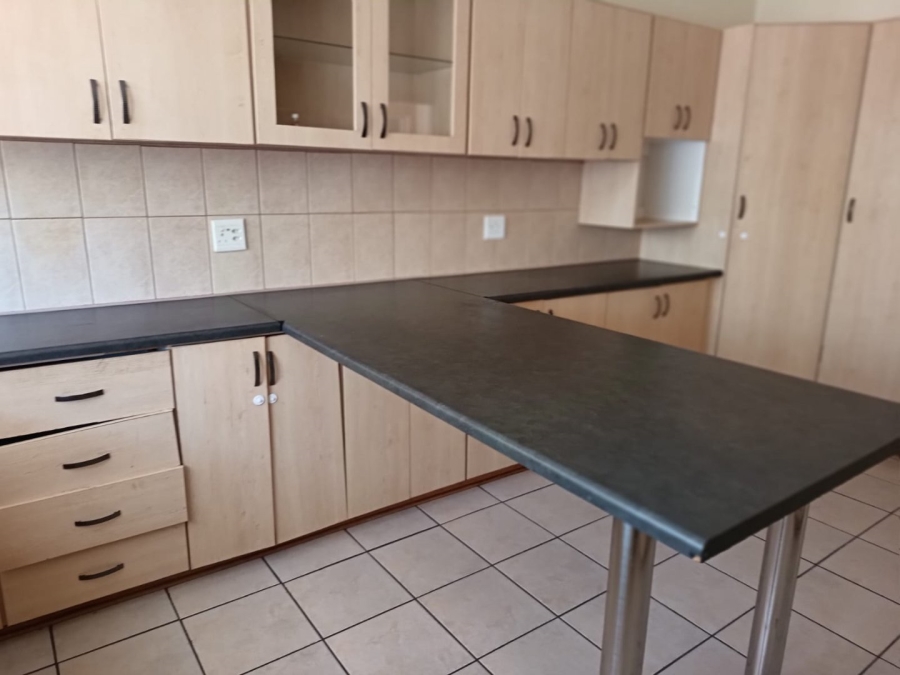3 Bedroom Property for Sale in Beaconsfield Northern Cape